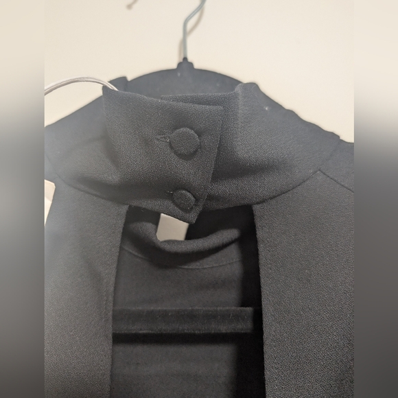 COS | Power-shoulder Open-back Waisted Wool Top In Black - Picture 12 of 15